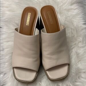 Cushionaire Women's Cream Open-Toe Slip-On Mules